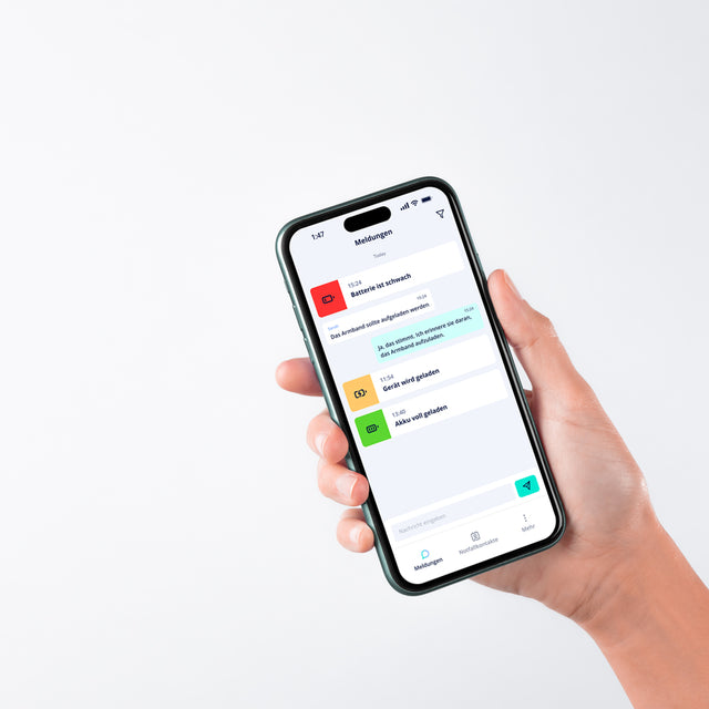 gardia notruf armband notrufarmband senioren notrufarmband mit sturzerkennung notrufuhr notrufsystem hausnotruf notfallarmband senioren my gardia app notrufuhr armband pflegebedürftig pflegegrad pflegende angehörige